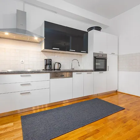 Apartment 2 Bedroom Gorgeous In Privlaka (Zadar)